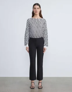 Acclaimed Stretch Manhattan Slim Flared Pant