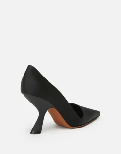 Satin Pump
