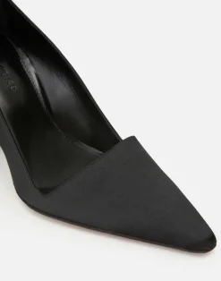 Satin Pump